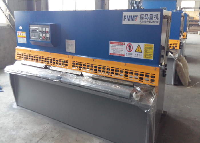 2016款擺式(shì)剪闆機QC12Y-6*2500