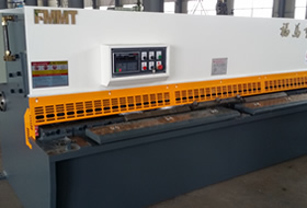 QC12Y-8*3200液壓擺(bai)式剪闆機(jī)