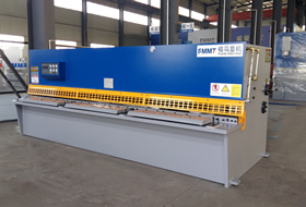 2016款(kuǎn)擺式剪闆(pǎn)機QC12Y-6*4000